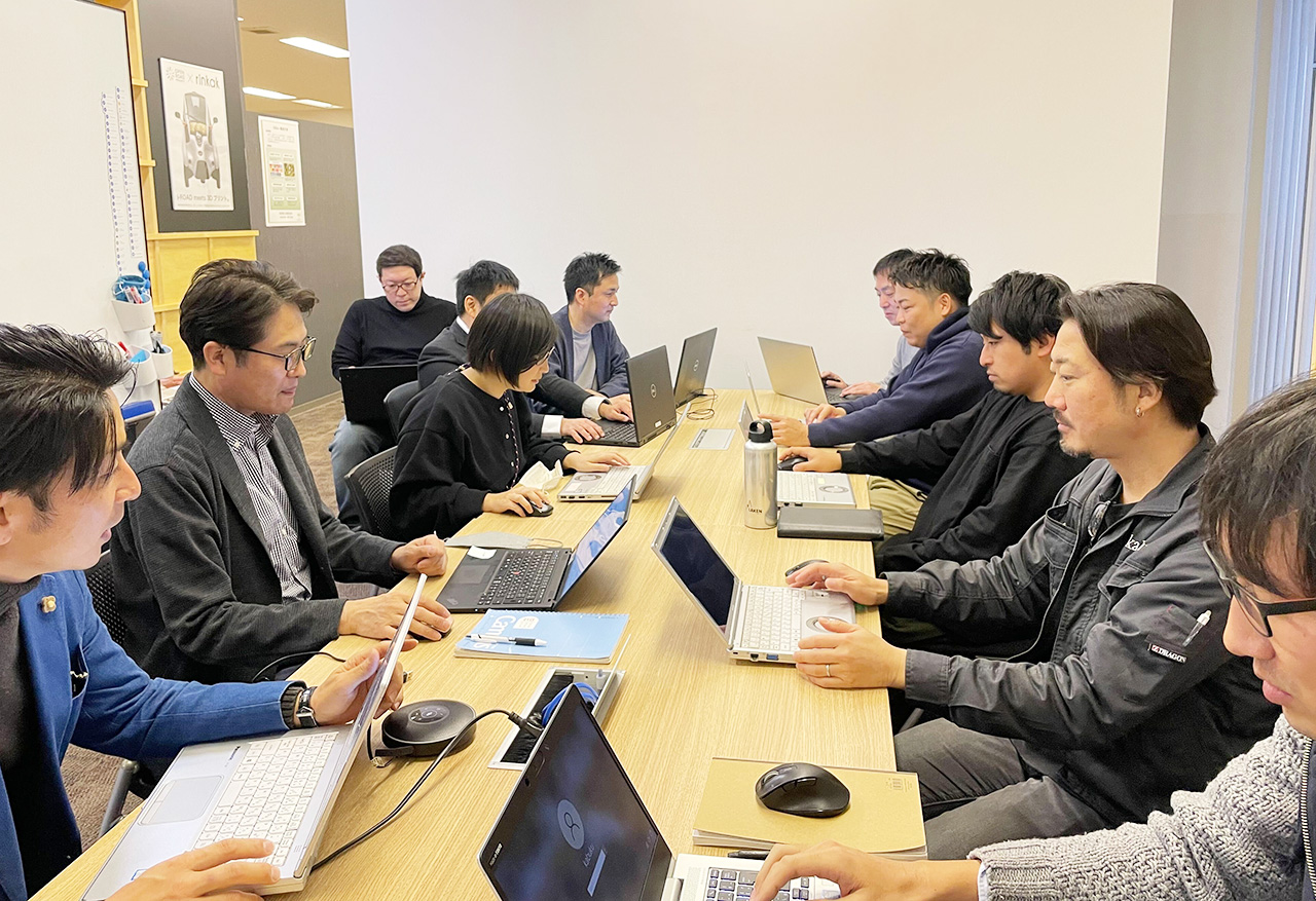 社内でのミーティングの様子